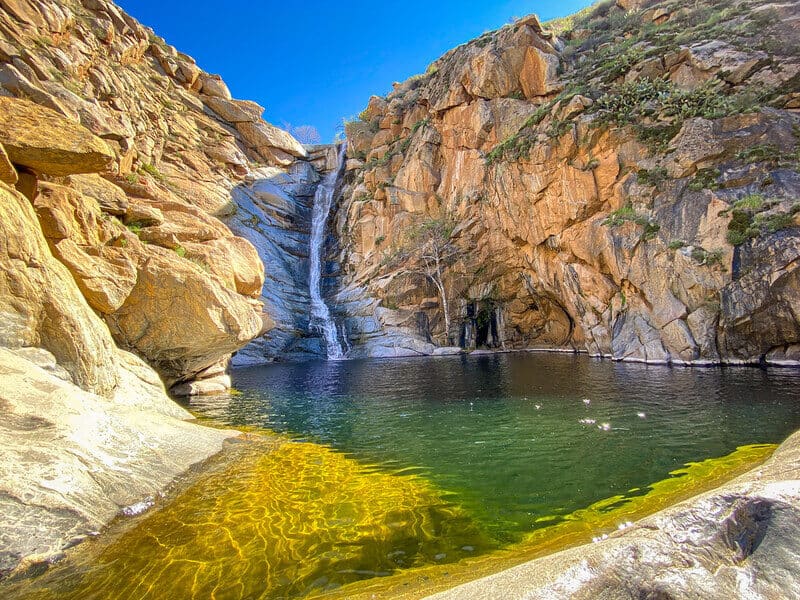 Cedar Creek Falls