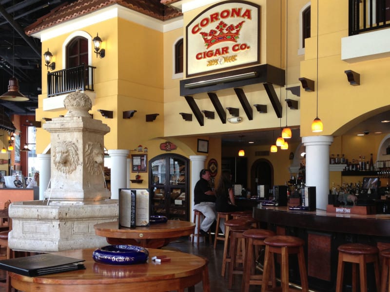 Corona Cigar Company & Diamond Crown Lounge