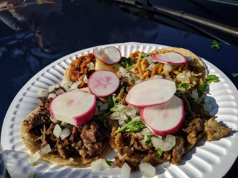 Leo's Tacos Truck